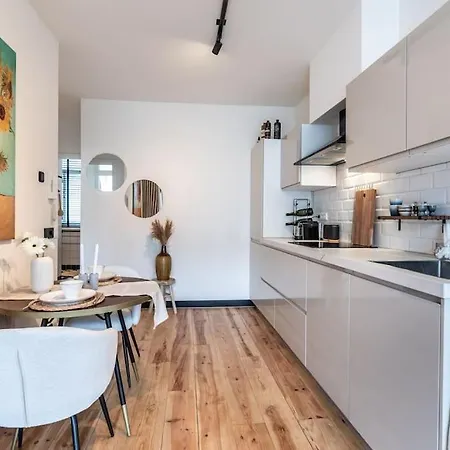 Canalview Luxury Daire