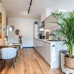 Canalview Luxury *