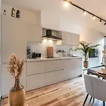 Canalview Luxury * Amszterdam