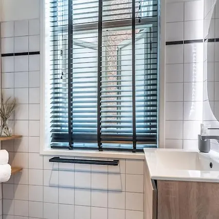 Canalview Luxury Apartment