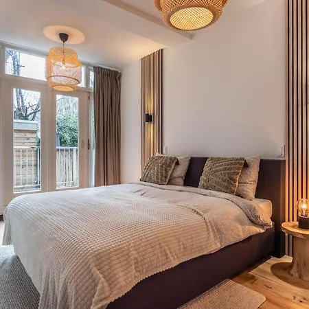 Canalview Luxury *